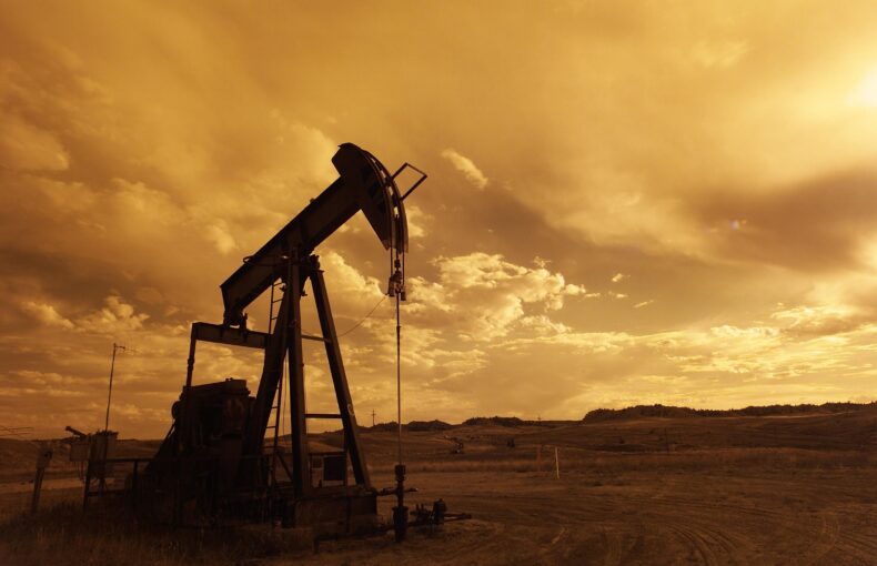 fossil fuels - pump jack